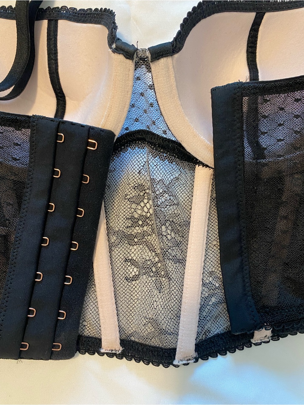 NWT! Victoria's Secret Black Lace Underwire Corset Bra - Picture 6 of 9